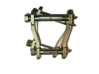 Toyota Landcruiser 76,78,79 Series - Greasable Shackle Pair (GSLC79)
